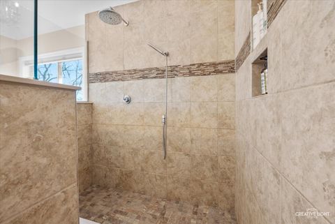 Tiny photo for 822 Hoyden Court, Sugar Grove, IL 60554 (MLS # 12576282)