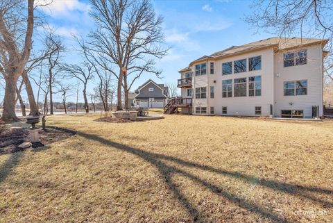 Tiny photo for 822 Hoyden Court, Sugar Grove, IL 60554 (MLS # 12576282)