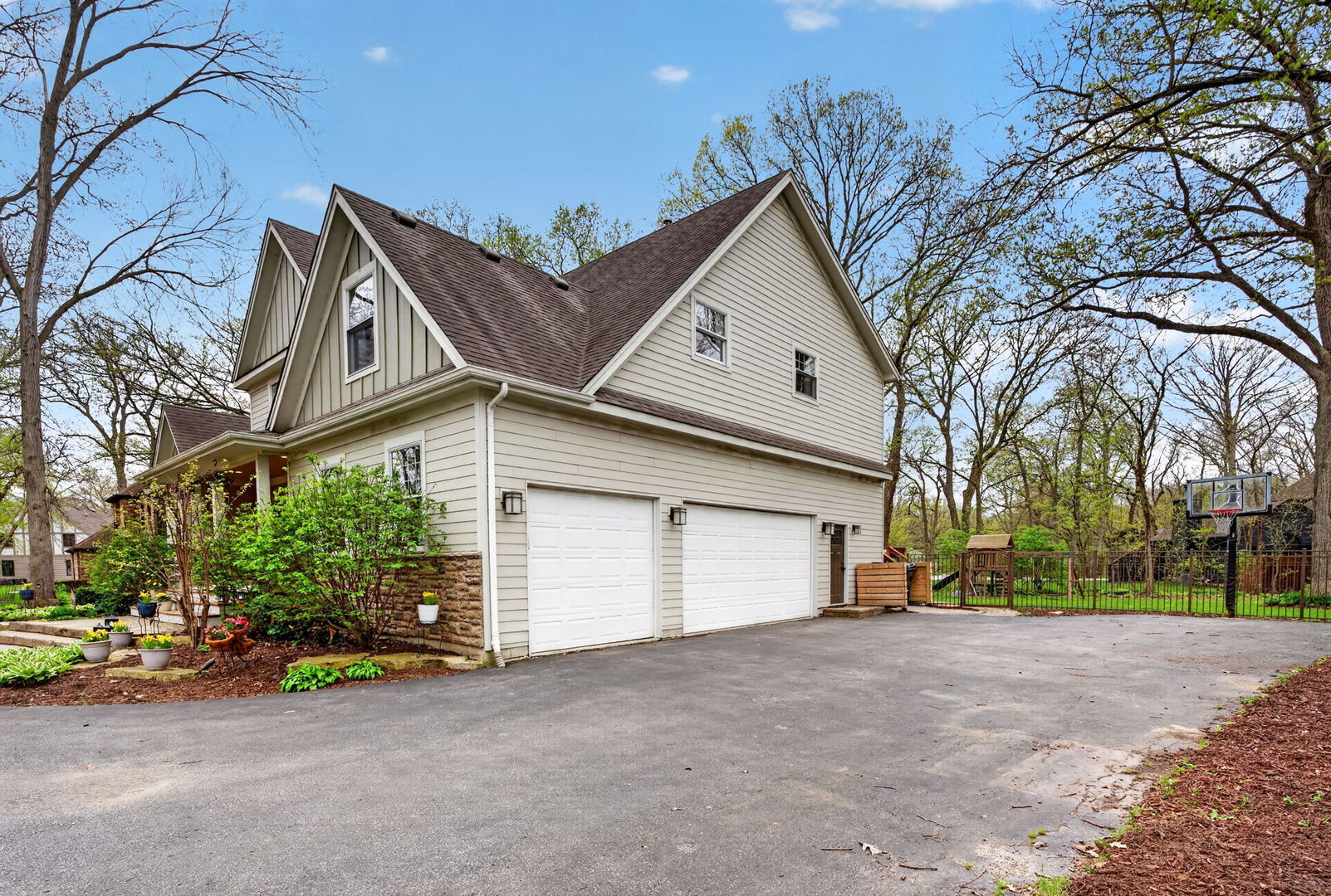 22154 S Gawain Drive