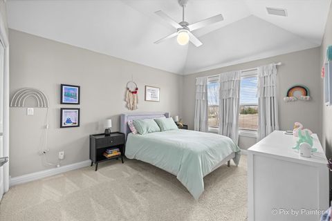 Tiny photo for 647 Bennett Drive, North Aurora, IL 60542 (MLS # 12600392)