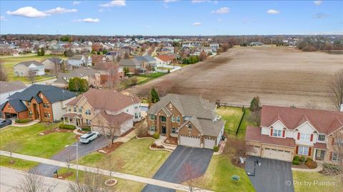 Tiny photo for 647 Bennett Drive, North Aurora, IL 60542 (MLS # 12600392)