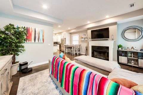 Tiny photo for 2938 N Damen Avenue #2, Chicago, IL 60618 (MLS # 12678057)
