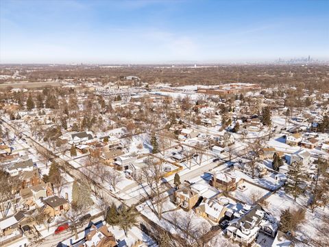 Tiny photo for 3601 McCormick Avenue, Brookfield, IL 60513 (MLS # 12560863)
