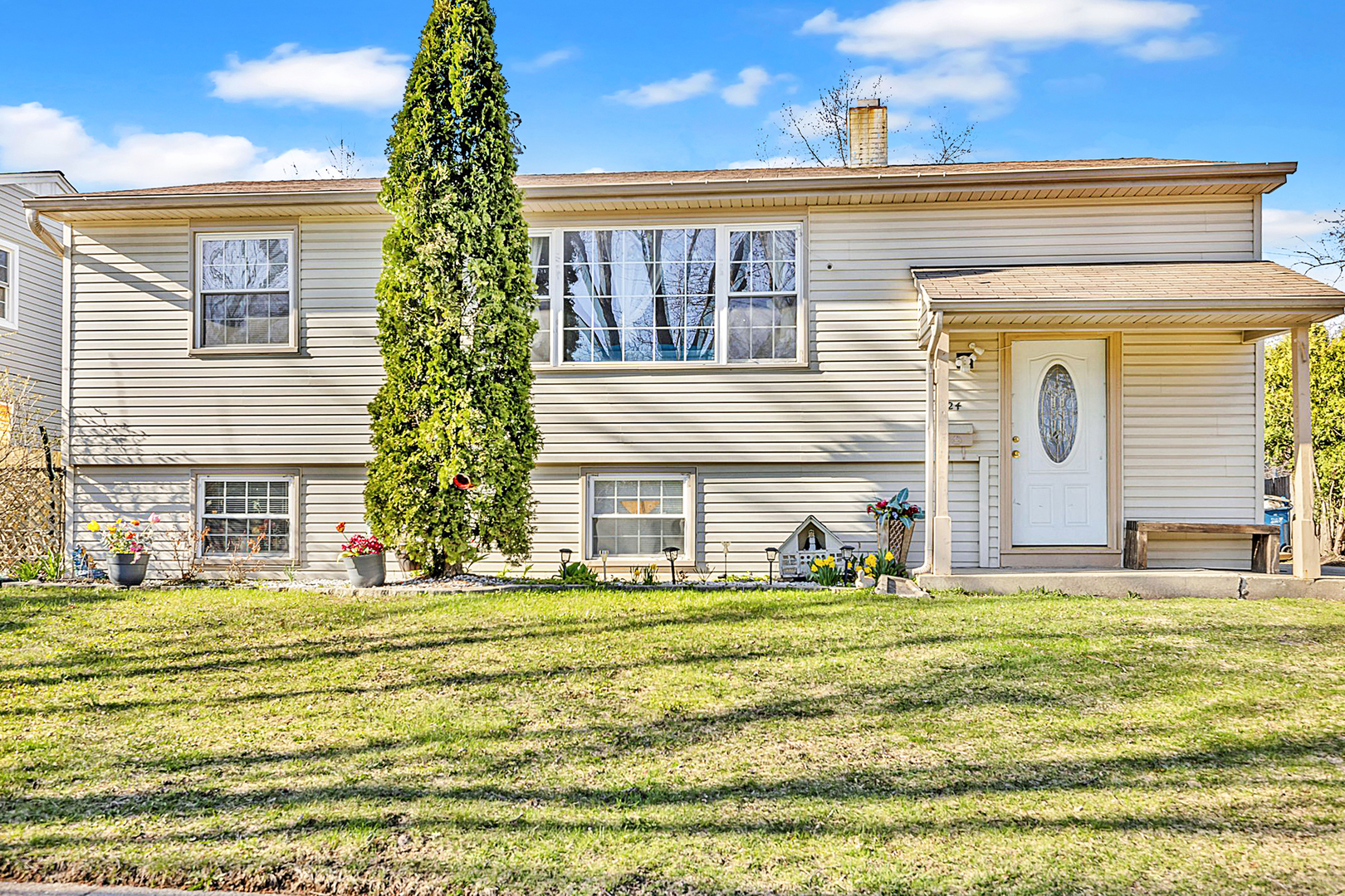 1824 Endicott Circle