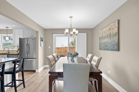 Tiny photo for 500 S Wilmette Street, Westmont, IL 60559 (MLS # 12479007)