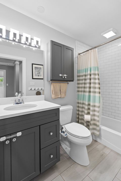 Tiny photo for 500 S Wilmette Street, Westmont, IL 60559 (MLS # 12479007)