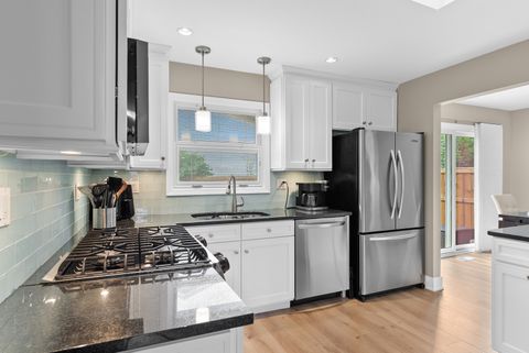 Tiny photo for 500 S Wilmette Street, Westmont, IL 60559 (MLS # 12479007)