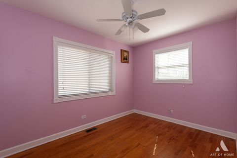 Tiny photo for 7319 W 58th Place, Summit, IL 60501 (MLS # 12477513)