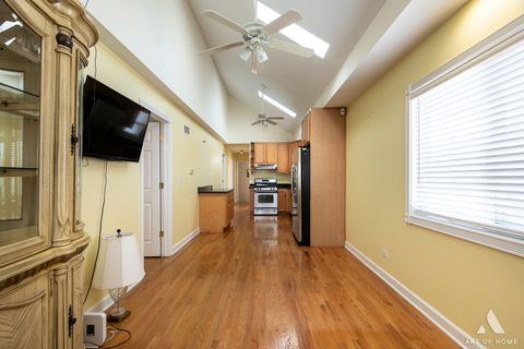 Tiny photo for 7319 W 58th Place, Summit, IL 60501 (MLS # 12477513)
