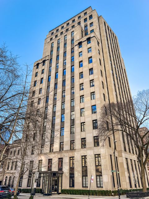 1260 N Astor Street 3 Chicago IL 60610