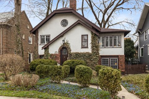 2717 Harrison Street Evanston IL 60201