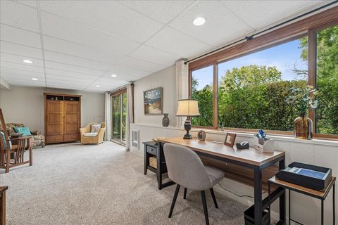 Tiny photo for 450 Woodview Road, Lake Barrington, IL 60010 (MLS # 12500960)