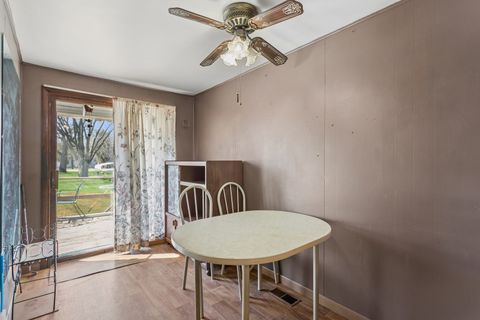 Tiny photo for 4607 Dumoulin Avenue, Lisle, IL 60532 (MLS # 12587578)