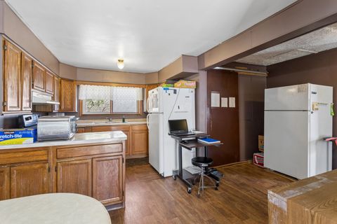 Tiny photo for 4607 Dumoulin Avenue, Lisle, IL 60532 (MLS # 12587578)