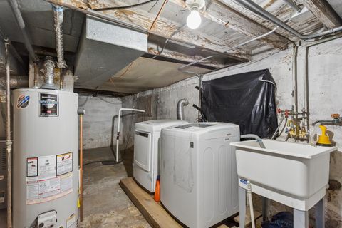 Tiny photo for 4607 Dumoulin Avenue, Lisle, IL 60532 (MLS # 12587578)