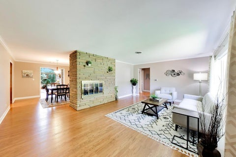 Tiny photo for 403 S We Go Trail, Mount Prospect, IL 60056 (MLS # 12762470)