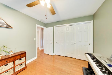 Tiny photo for 403 S We Go Trail, Mount Prospect, IL 60056 (MLS # 12762470)