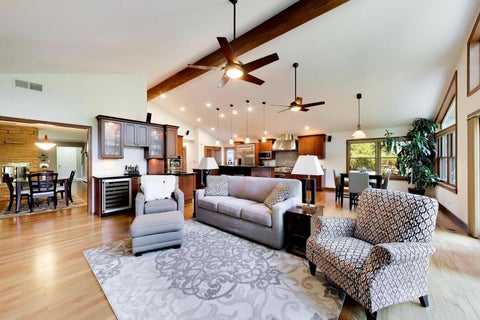 Tiny photo for 403 S We Go Trail, Mount Prospect, IL 60056 (MLS # 12762470)