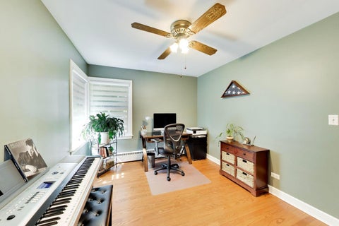 Tiny photo for 403 S We Go Trail, Mount Prospect, IL 60056 (MLS # 12762470)