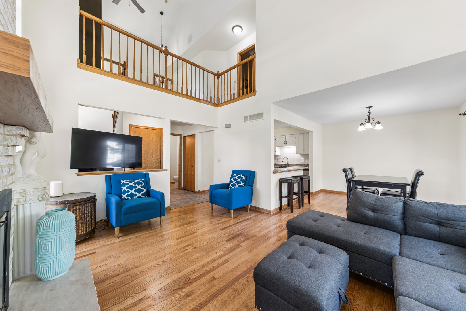 2216 Seaver Lane 2216