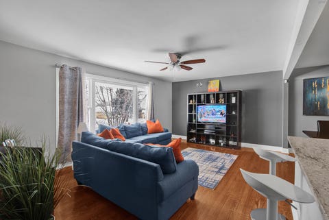 Tiny photo for 935 E 169th Street, South Holland, IL 60473 (MLS # 12733318)