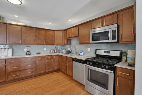 Tiny photo for 935 E 169th Street, South Holland, IL 60473 (MLS # 12733318)