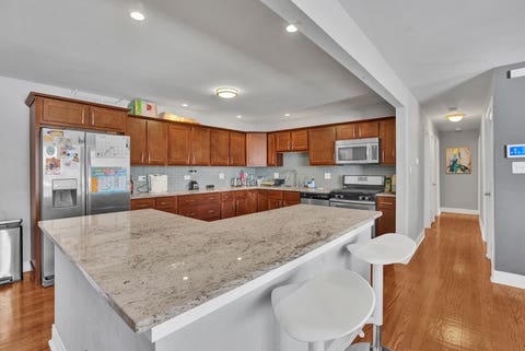 Tiny photo for 935 E 169th Street, South Holland, IL 60473 (MLS # 12733318)