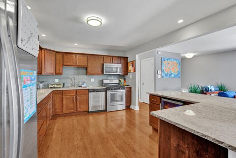 Tiny photo for 935 E 169th Street, South Holland, IL 60473 (MLS # 12733318)