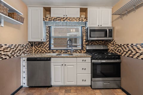 Tiny photo for 3537 Harvey Avenue, Berwyn, IL 60402 (MLS # 12681594)