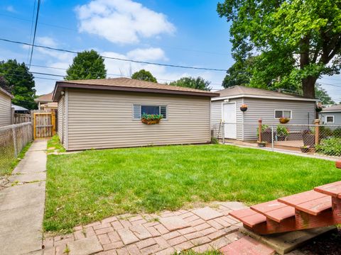 Tiny photo for 3640 Arthur Avenue, Brookfield, IL 60513 (MLS # 12689096)