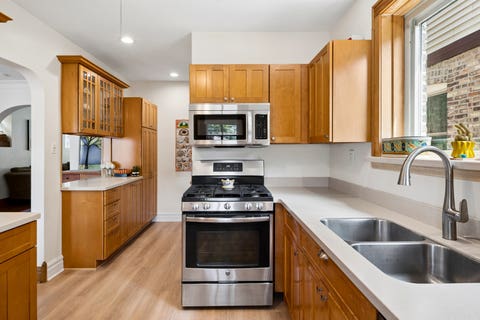 Tiny photo for 3640 Arthur Avenue, Brookfield, IL 60513 (MLS # 12689096)