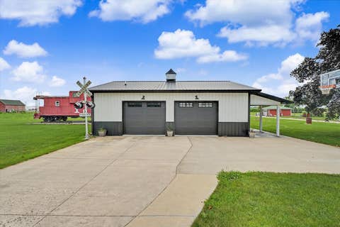 Tiny photo for 102 N Pine Street, Buckley, IL 60918 (MLS # 12709386)