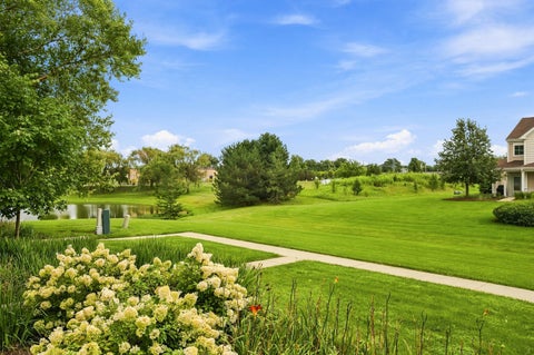 Tiny photo for 1165 Comiskey Avenue #1165, North Aurora, IL 60542 (MLS # 12744927)