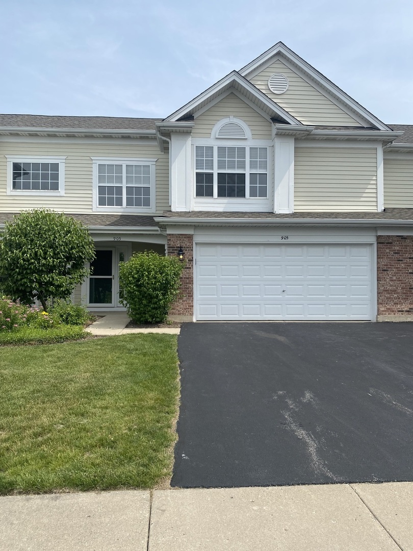 905 Huntington Drive