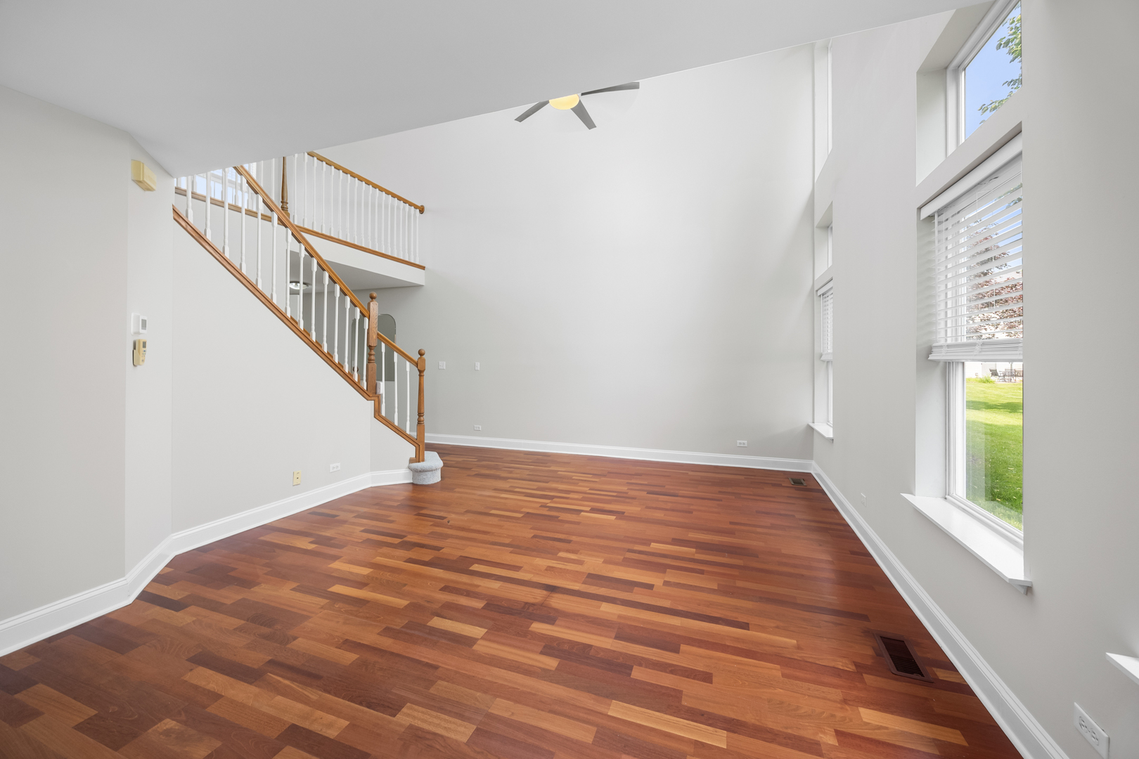 905 Huntington Drive