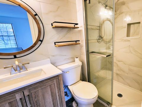 Tiny photo for 601 Fairbanks Court #V2, Schaumburg, IL 60194 (MLS # 12584654)