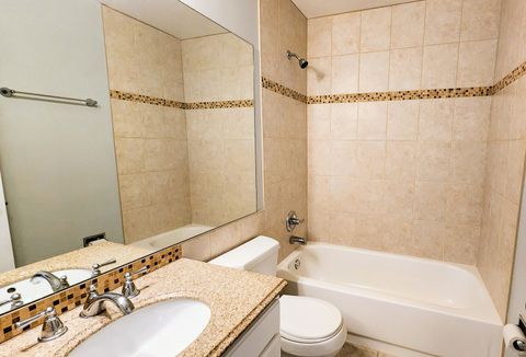 Tiny photo for 601 Fairbanks Court #V2, Schaumburg, IL 60194 (MLS # 12584654)