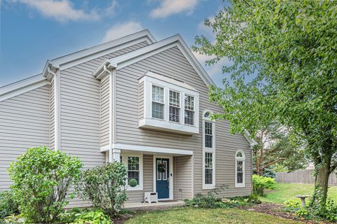 Tiny photo for 385 Wexford Court, Carol Stream, IL 60188 (MLS # 12485918)