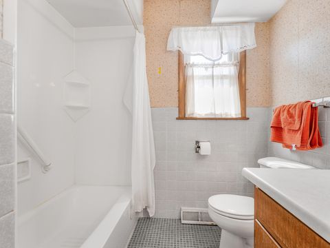 Tiny photo for 8255 W Agatite Avenue, Norridge, IL 60706 (MLS # 12490462)