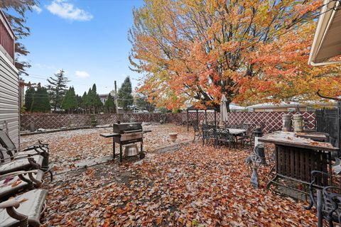 Tiny photo for 9120 S Keeler Avenue, Oak Lawn, IL 60453 (MLS # 12517826)