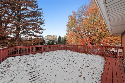 Tiny photo for 9120 S Keeler Avenue, Oak Lawn, IL 60453 (MLS # 12517826)