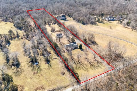 Tiny photo for 3105 W Striegel Road, Carbondale, IL 62901 (MLS # 12557787)