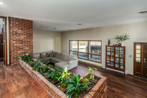 Tiny photo for 3105 W Striegel Road, Carbondale, IL 62901 (MLS # 12557787)