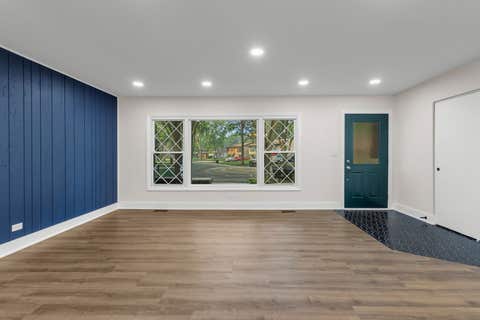 Tiny photo for 7979 Huntington Circle N, Hanover Park, IL 60133 (MLS # 12707803)