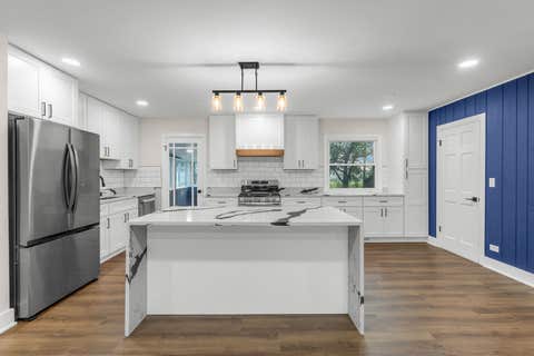 Tiny photo for 7979 Huntington Circle N, Hanover Park, IL 60133 (MLS # 12707803)