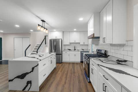 Tiny photo for 7979 Huntington Circle N, Hanover Park, IL 60133 (MLS # 12707803)