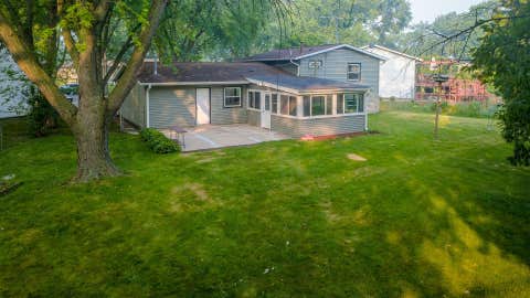 Tiny photo for 7979 Huntington Circle N, Hanover Park, IL 60133 (MLS # 12707803)