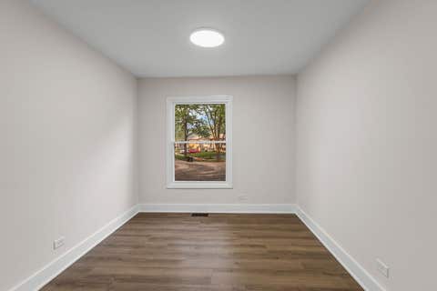 Tiny photo for 7979 Huntington Circle N, Hanover Park, IL 60133 (MLS # 12707803)