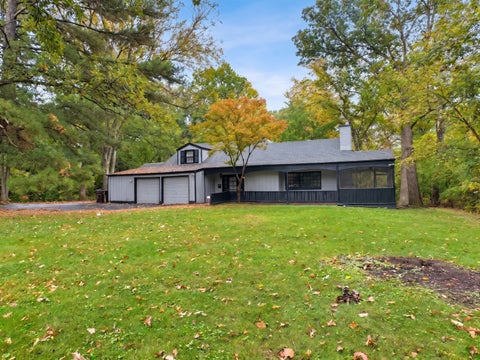 Photo of 20541 Hellenic Drive, Olympia Fields, IL 60461 (MLS # 12782598)