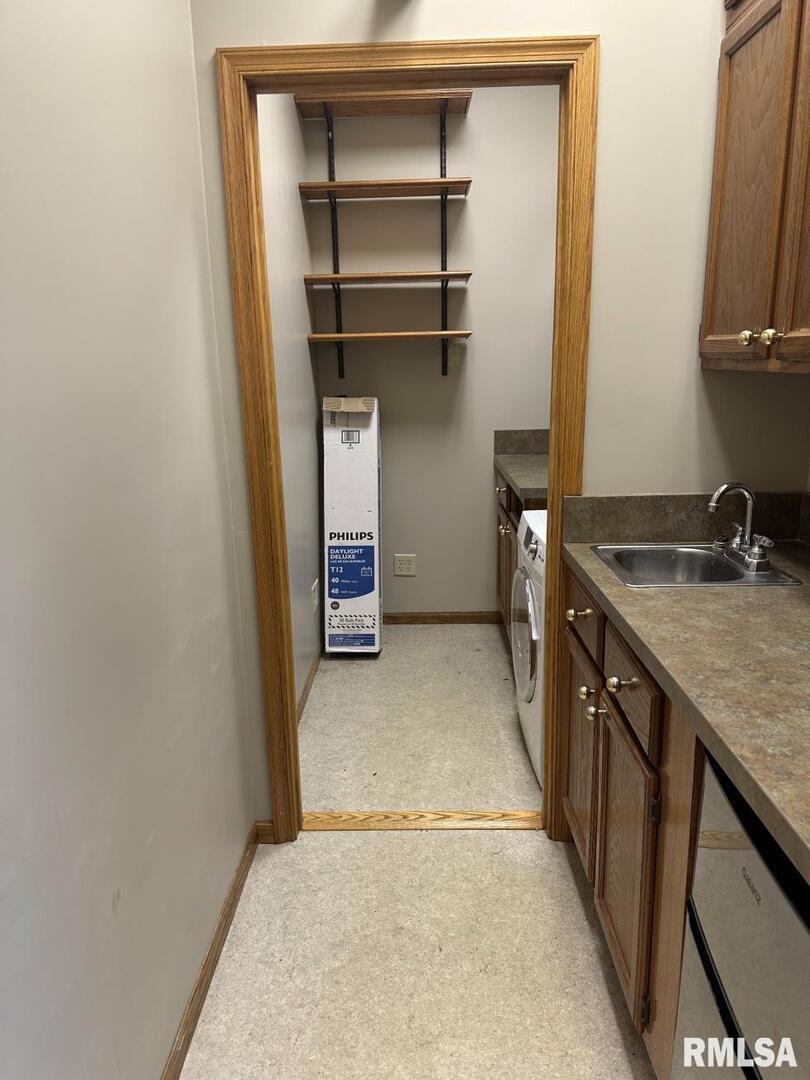 3359 MIDDLE Road 1